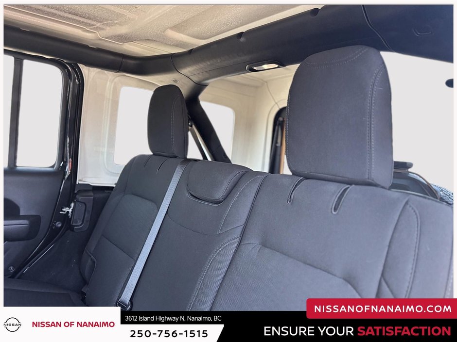2023 Jeep Wrangler Sport-29