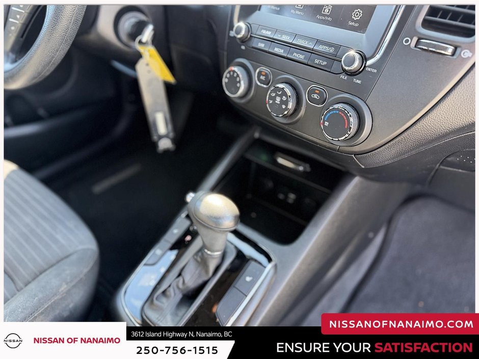2018 Kia Forte LX-29