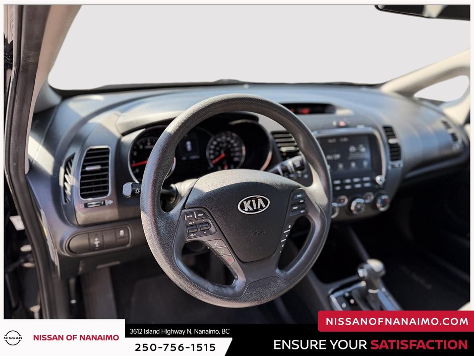 2018 Kia Forte LX-32