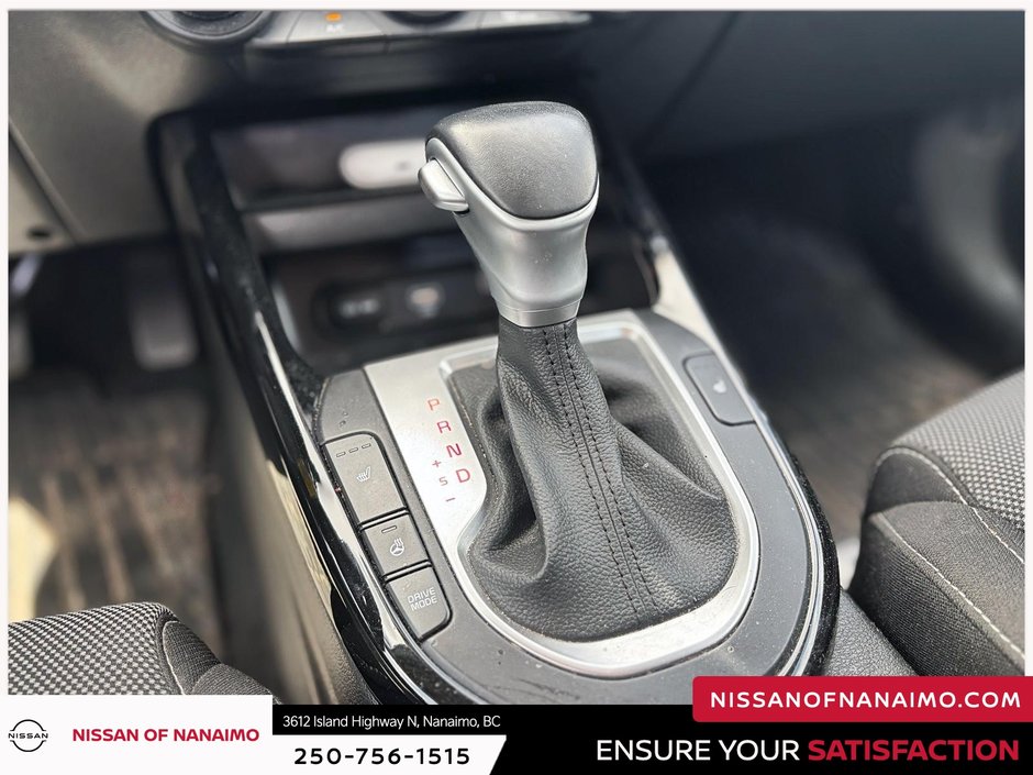 2023 Kia Forte EX-12