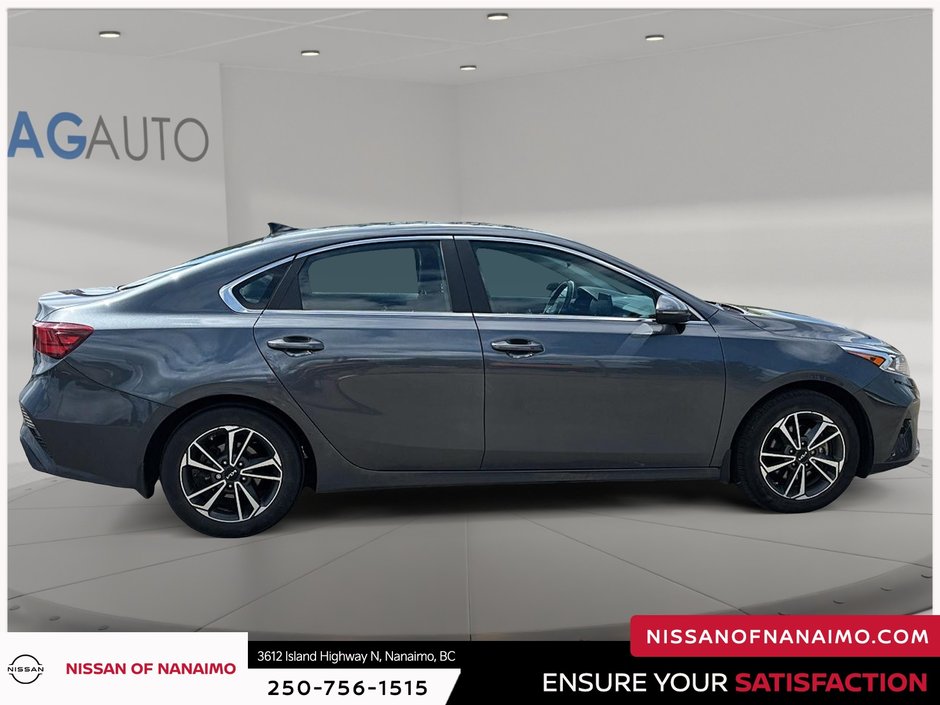 2023 Kia Forte EX-3