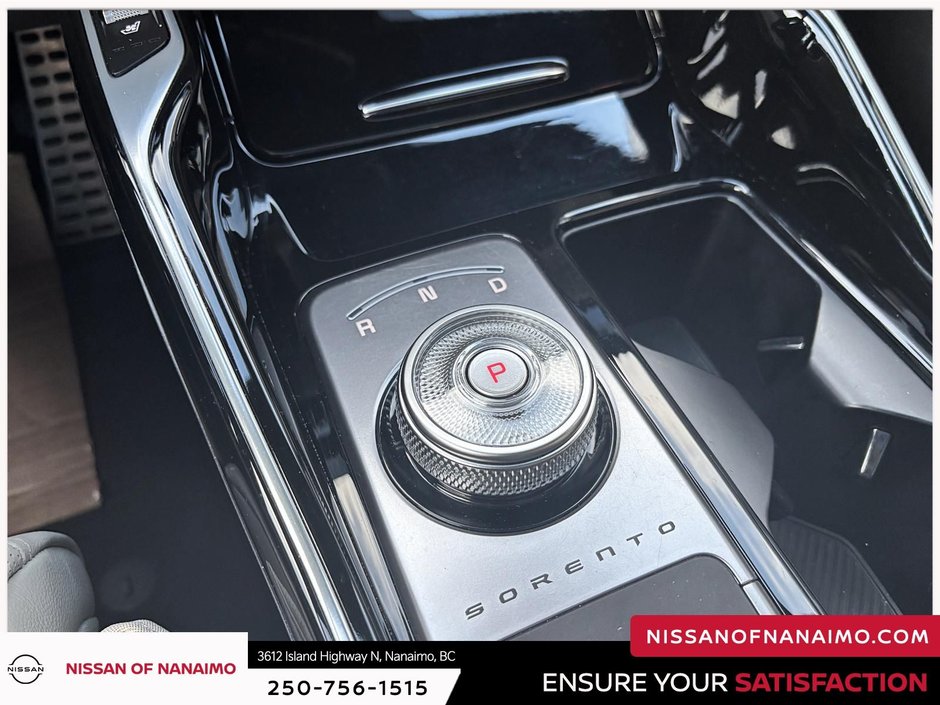 2025 Kia Sorento Plug-In Hybrid SX-19