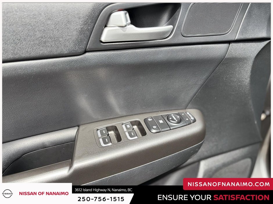 2017 Kia Sportage EX LEATHER-21