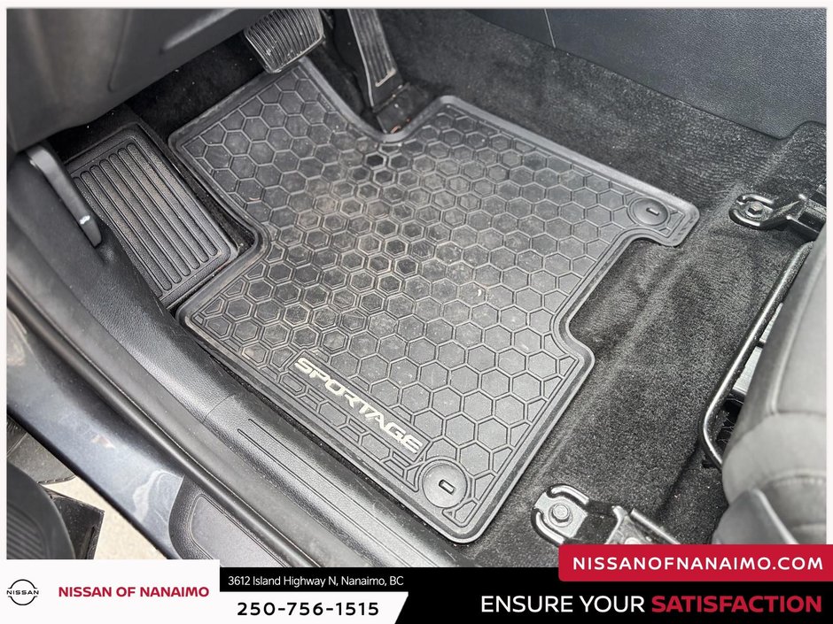 2023 Kia Sportage LX-28