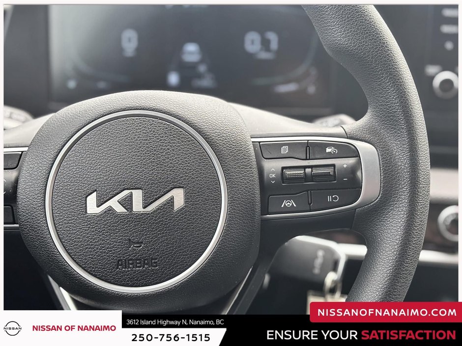 2023 Kia Sportage LX-17