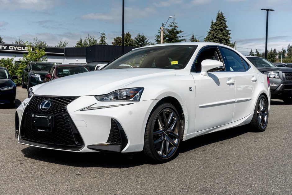 2017 Lexus IS 300-2