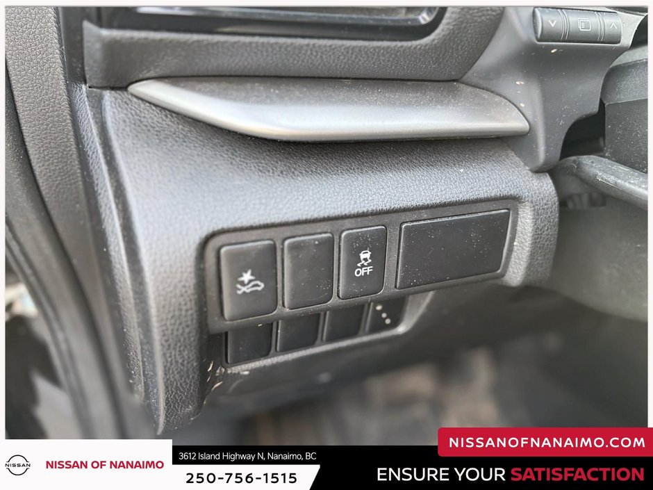 2022 Mitsubishi Eclipse Cross ES-24