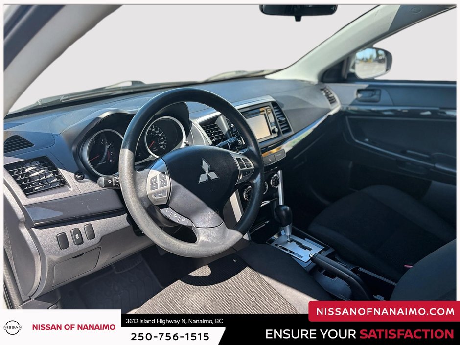 2017 Mitsubishi Lancer ES-19