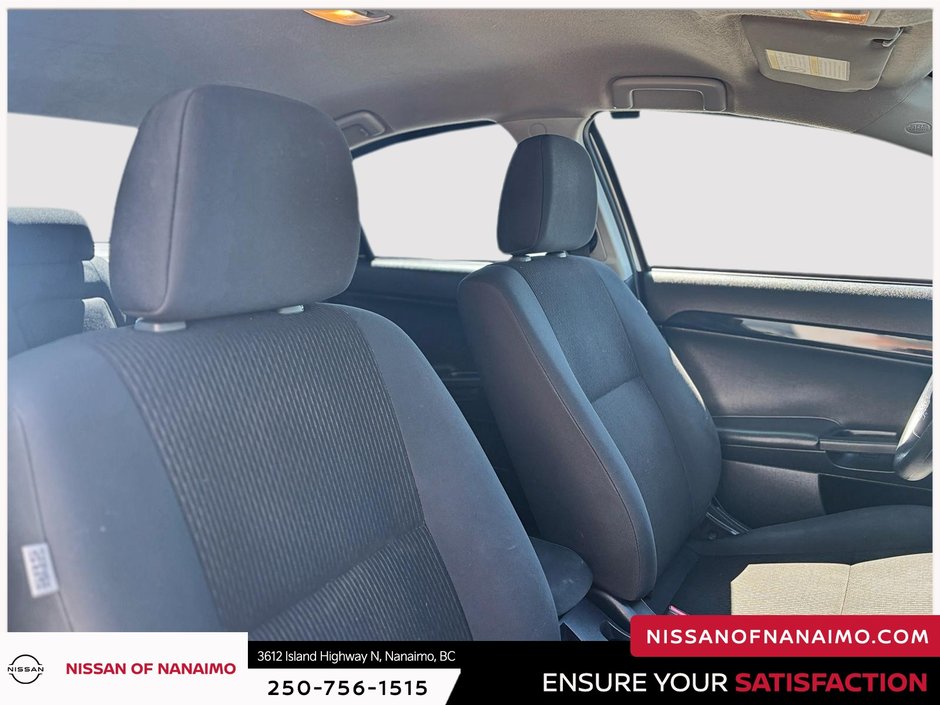 2017 Mitsubishi Lancer ES-15