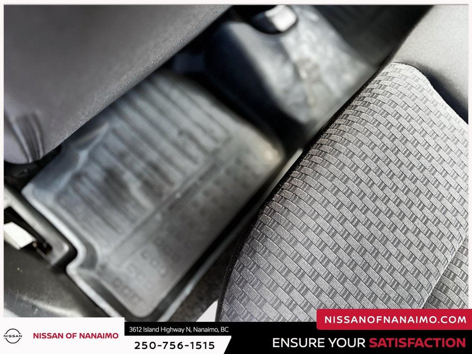 2018 Mitsubishi Mirage ES-17