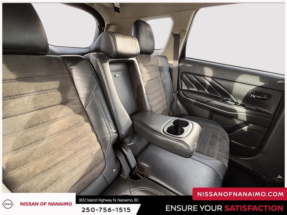 2021 Mitsubishi Outlander PHEV SE-23