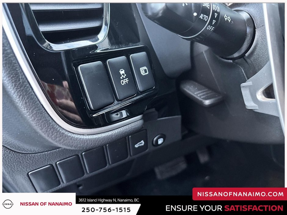 2021 Mitsubishi Outlander PHEV SE-28