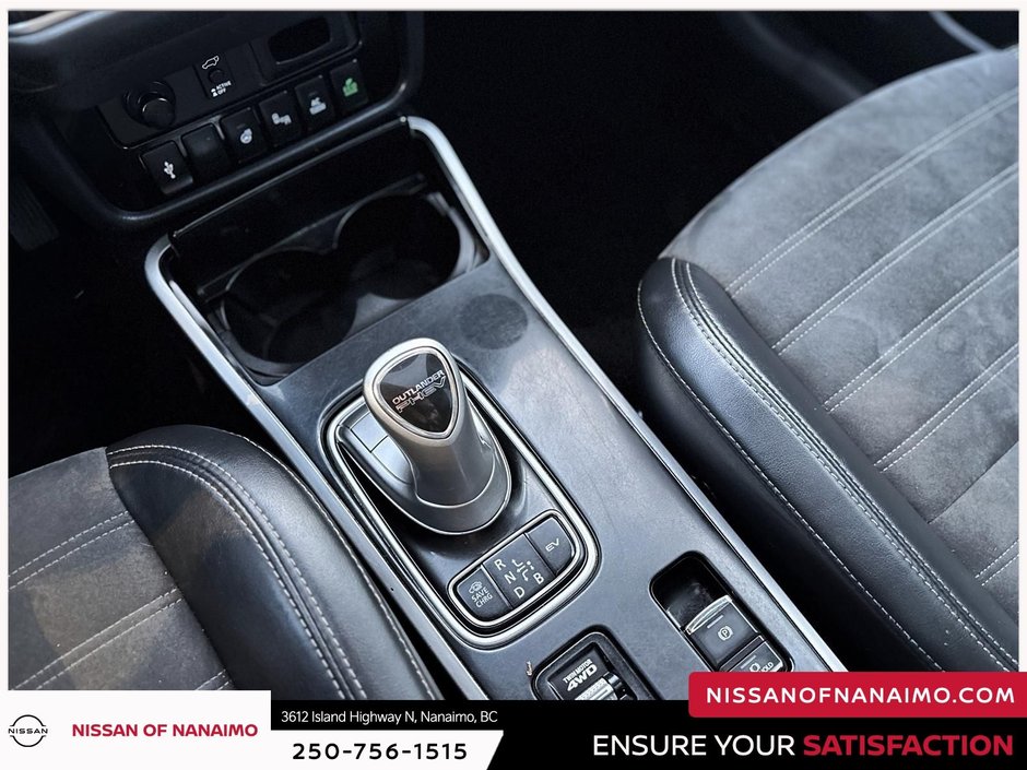 2021 Mitsubishi Outlander PHEV SE-29