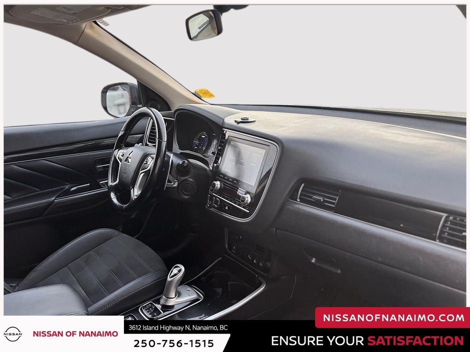 2022 Mitsubishi Outlander PHEV SE-33