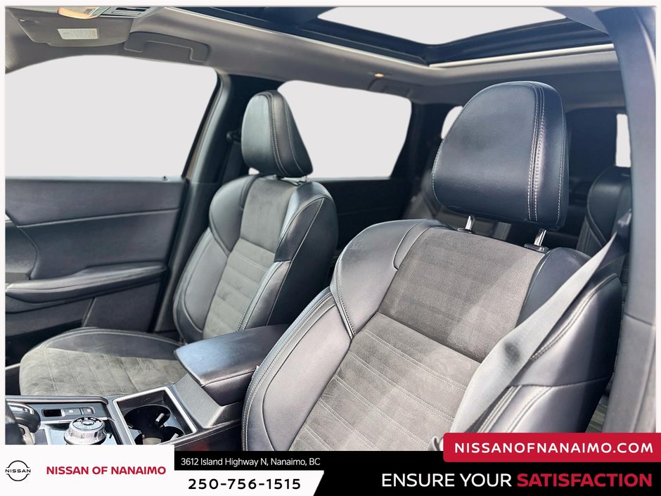 2023 Mitsubishi OUTLANDER PHEV-28