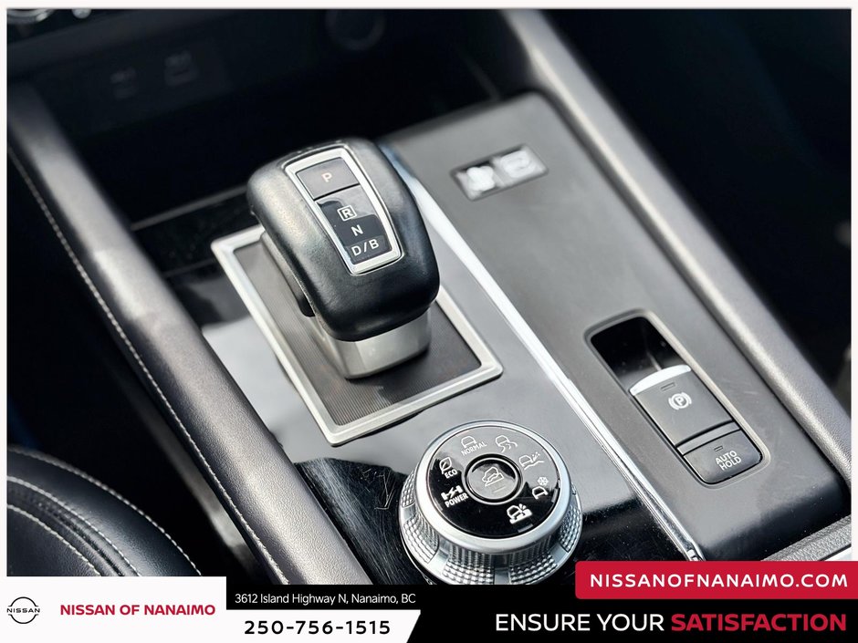 2023 Mitsubishi OUTLANDER PHEV-21