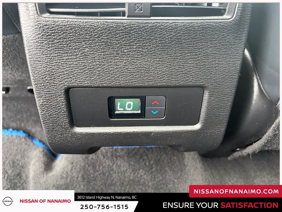 2023 Mitsubishi OUTLANDER PHEV-15