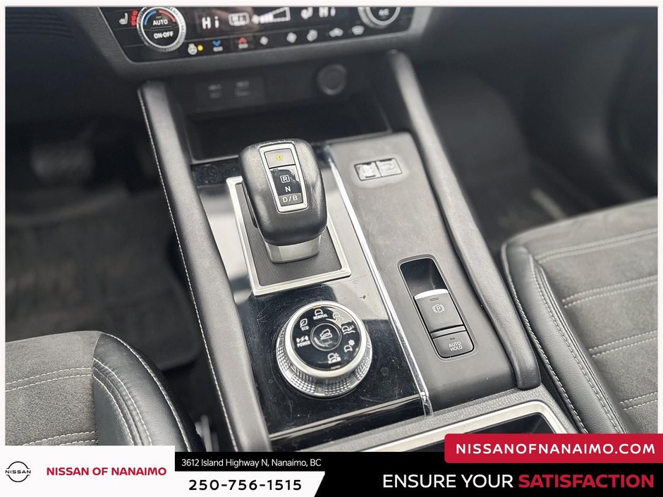 2023 Mitsubishi Outlander PHEV LE-25