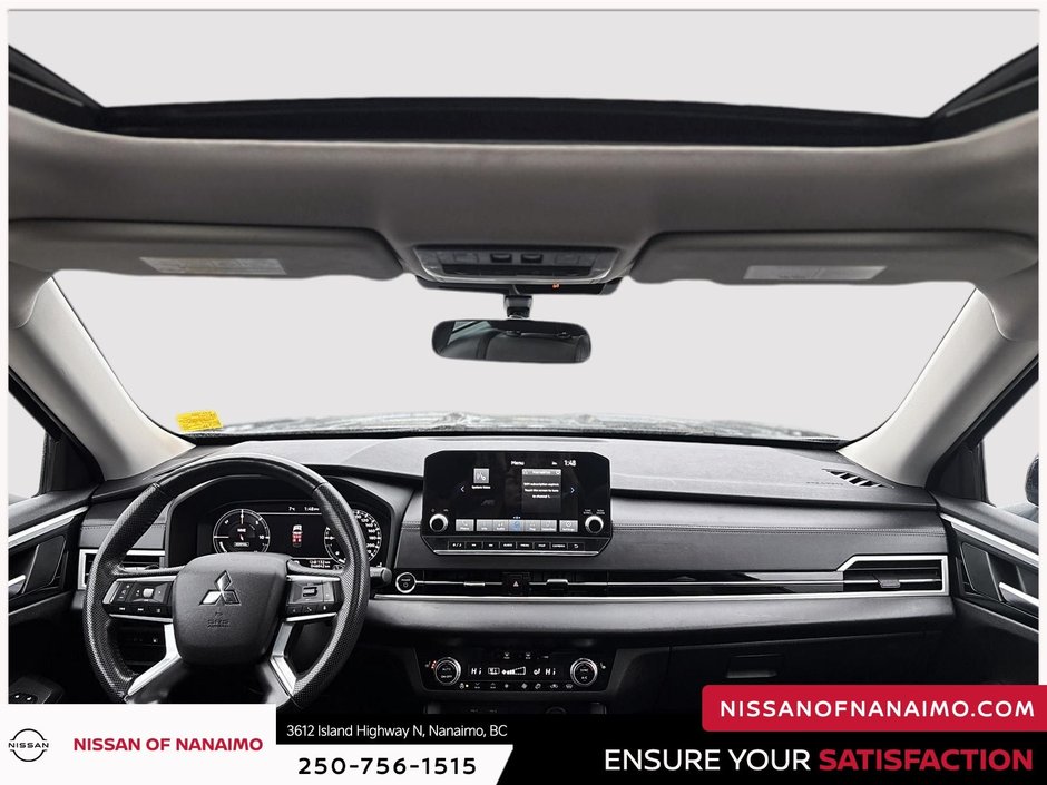 2023 Mitsubishi Outlander PHEV LE-17