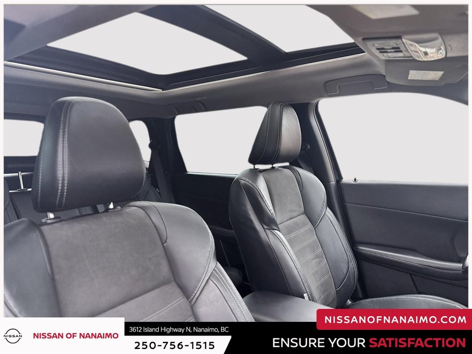 2023 Mitsubishi Outlander PHEV LE-18