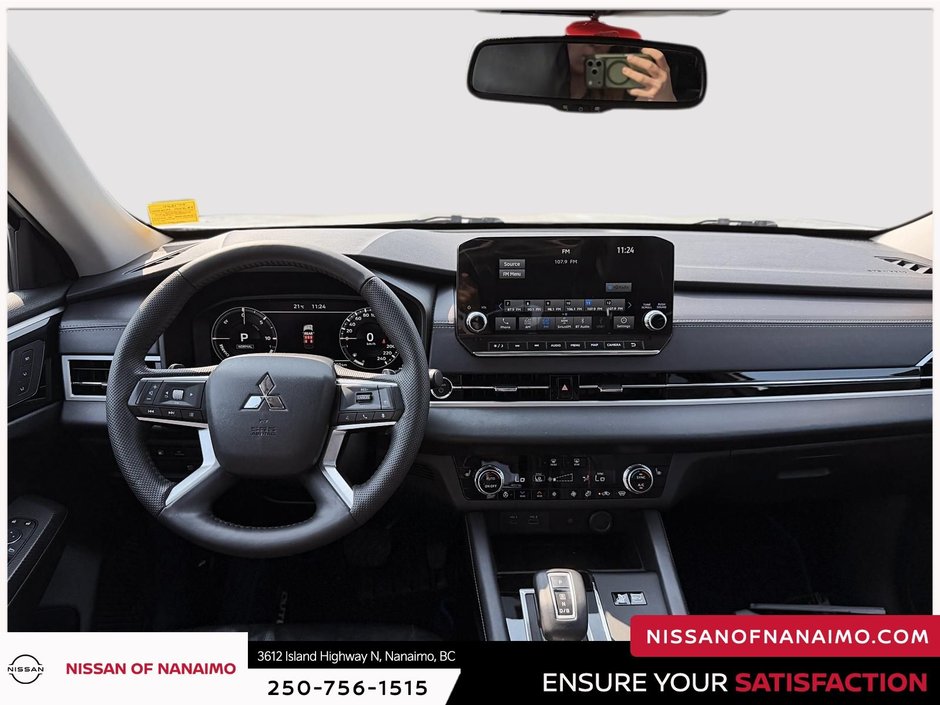 2024 Mitsubishi Outlander PHEV-30