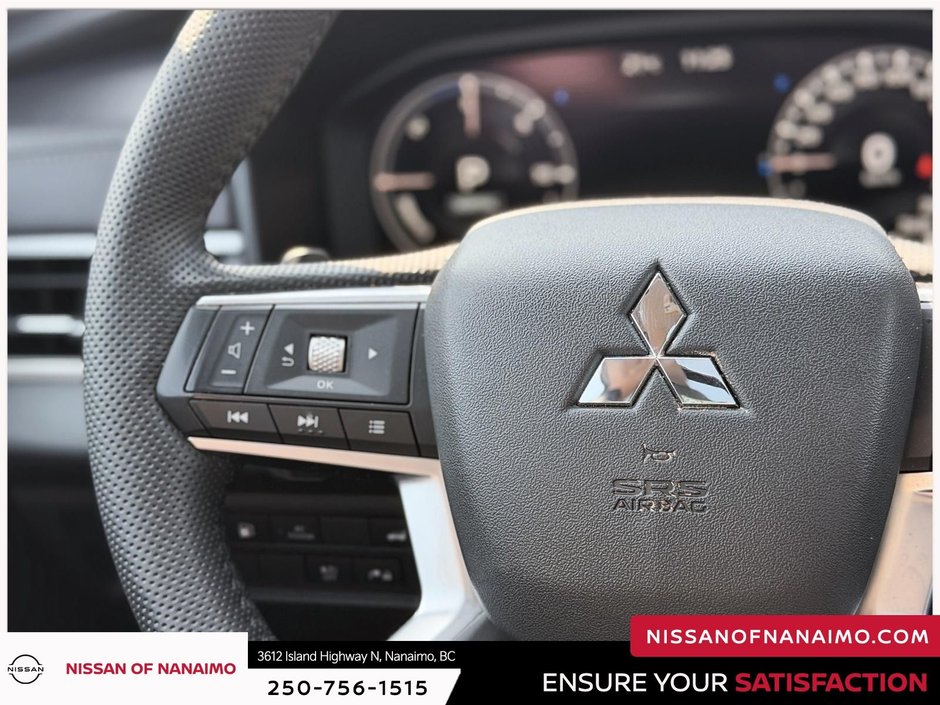 2024 Mitsubishi Outlander PHEV-36
