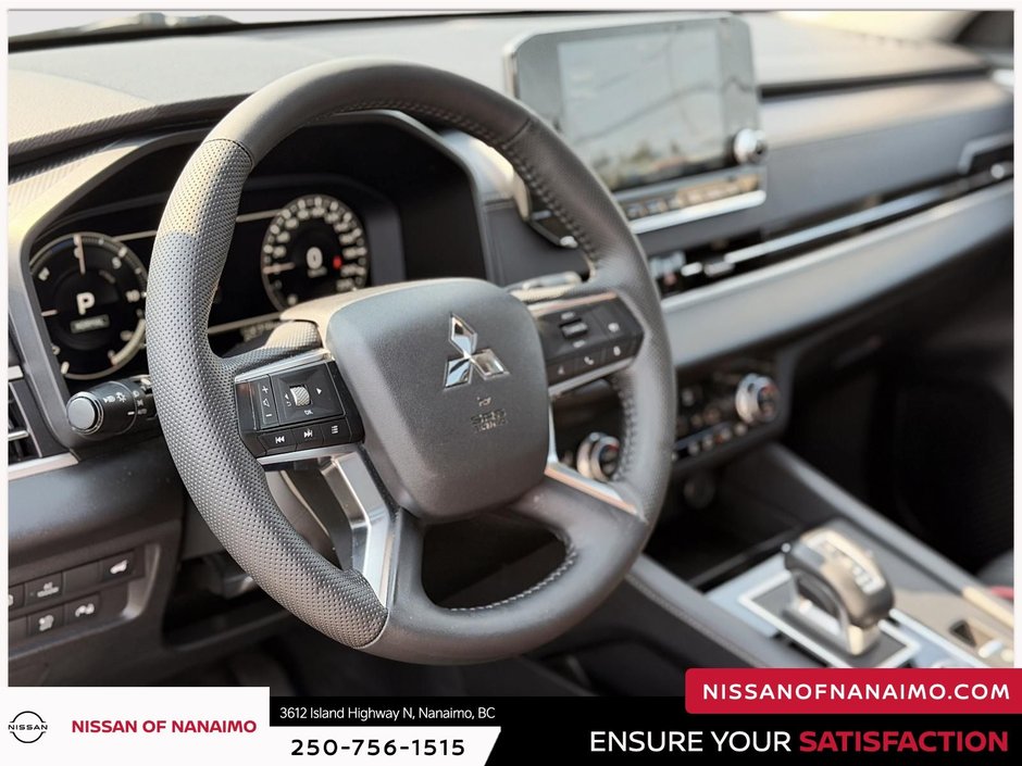 2024 Mitsubishi Outlander PHEV-41