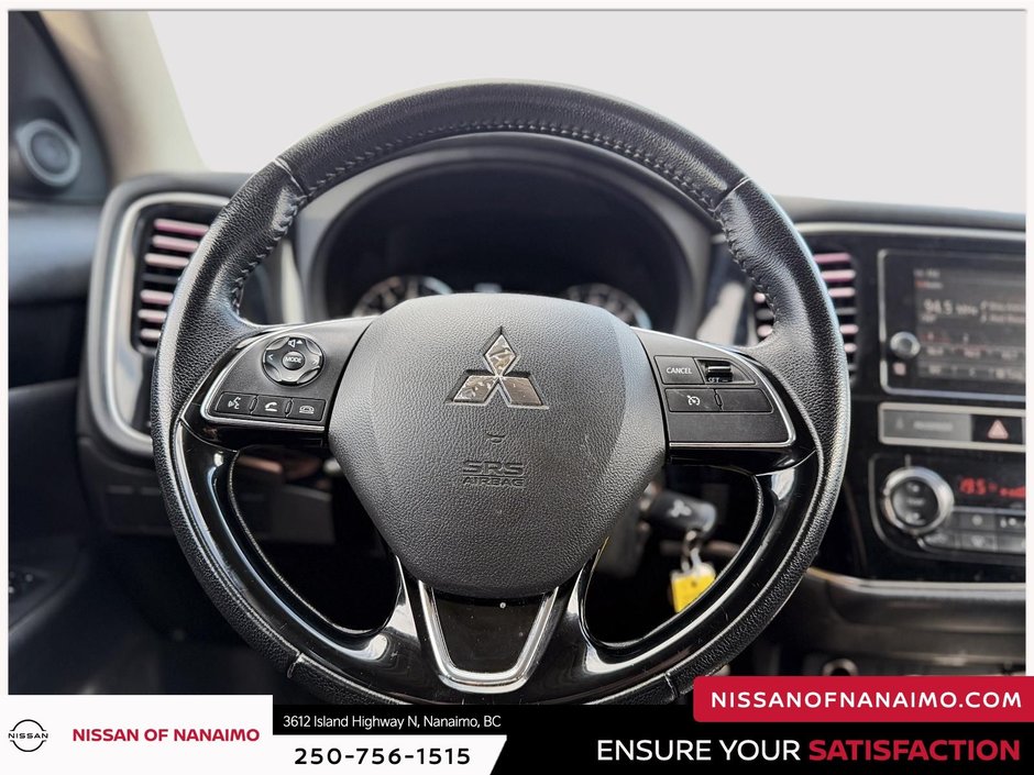 2019 Mitsubishi Outlander ES-17