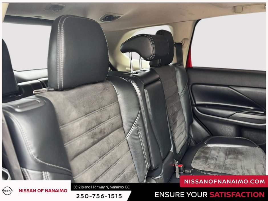 2020 Mitsubishi Outlander ES-25