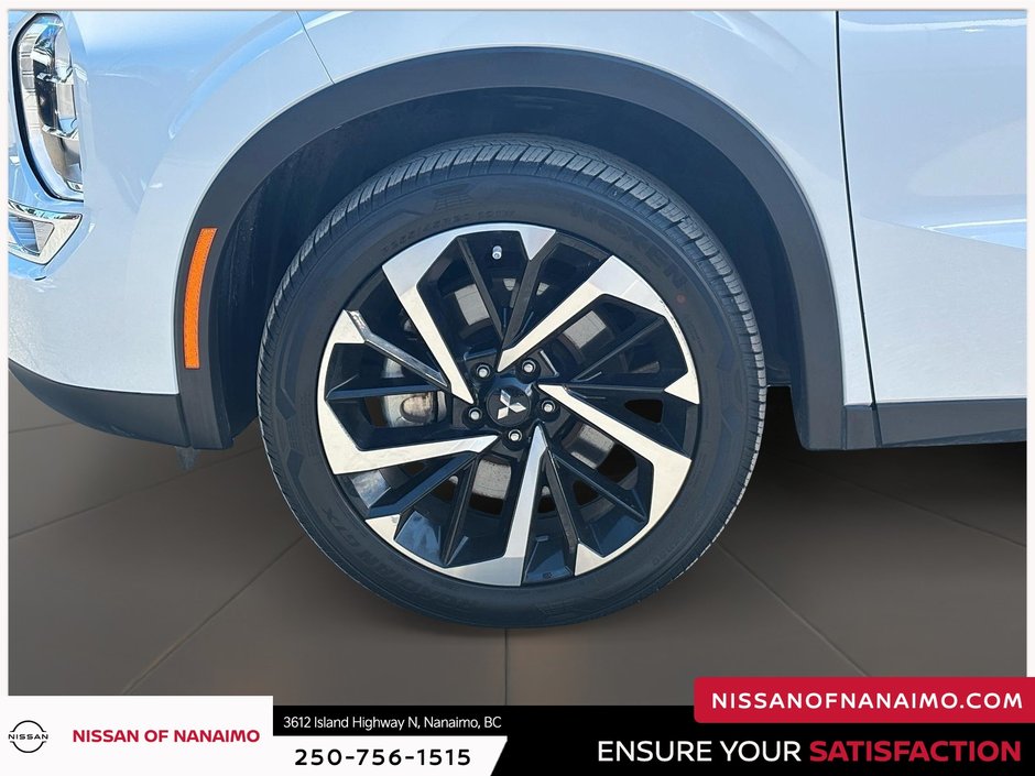 2023 Mitsubishi Outlander SE-42