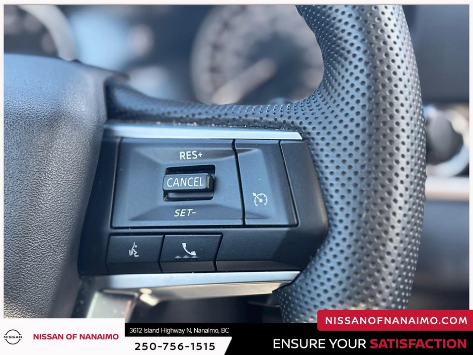2023 Mitsubishi Outlander SE-27