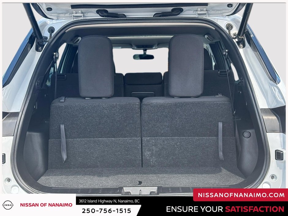 2023 Mitsubishi Outlander SE-8