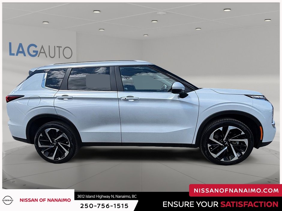 2023 Mitsubishi Outlander SE-3