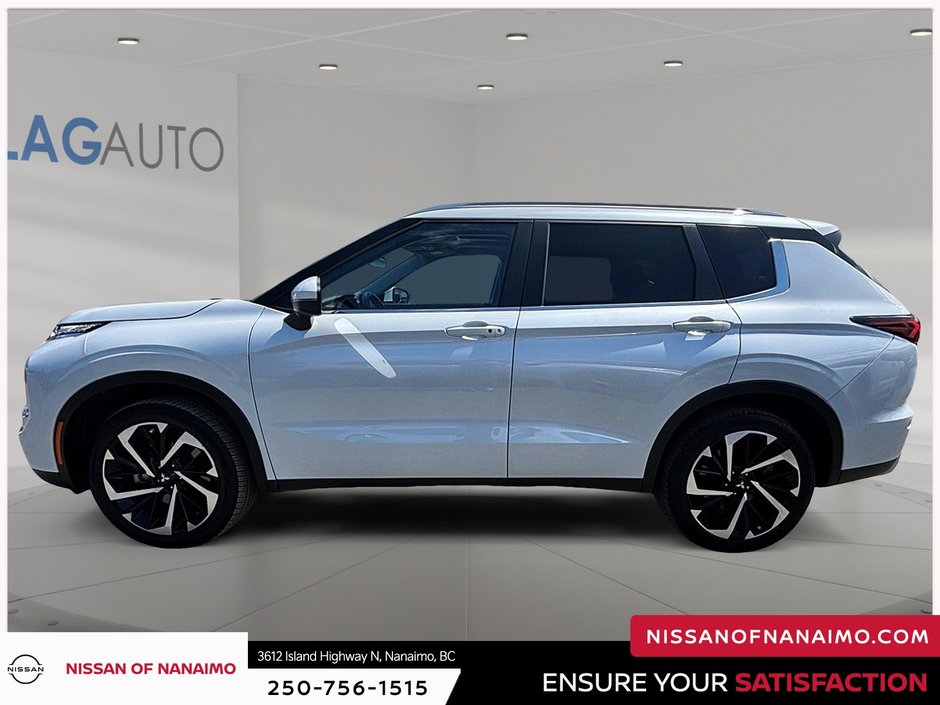 2023 Mitsubishi Outlander SE-11
