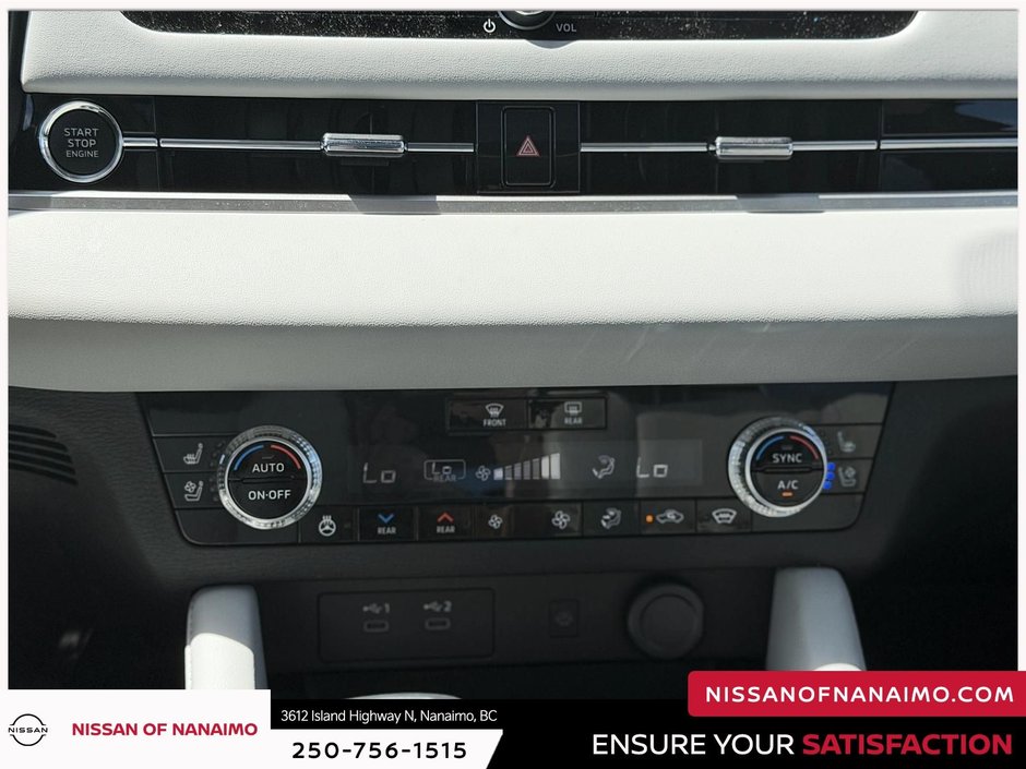 2025 Mitsubishi Outlander SE-24
