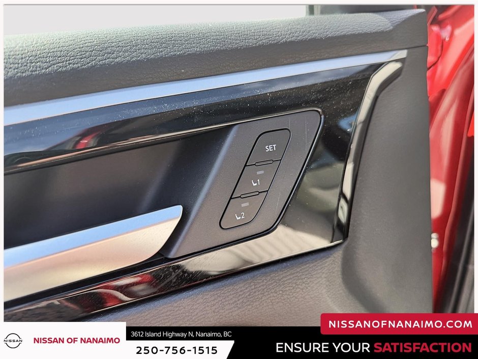 2025 Mitsubishi Outlander SE-32