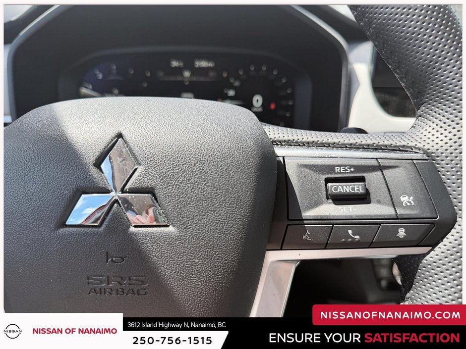 2025 Mitsubishi Outlander SE-9