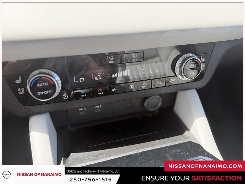 2025 Mitsubishi Outlander SE-34