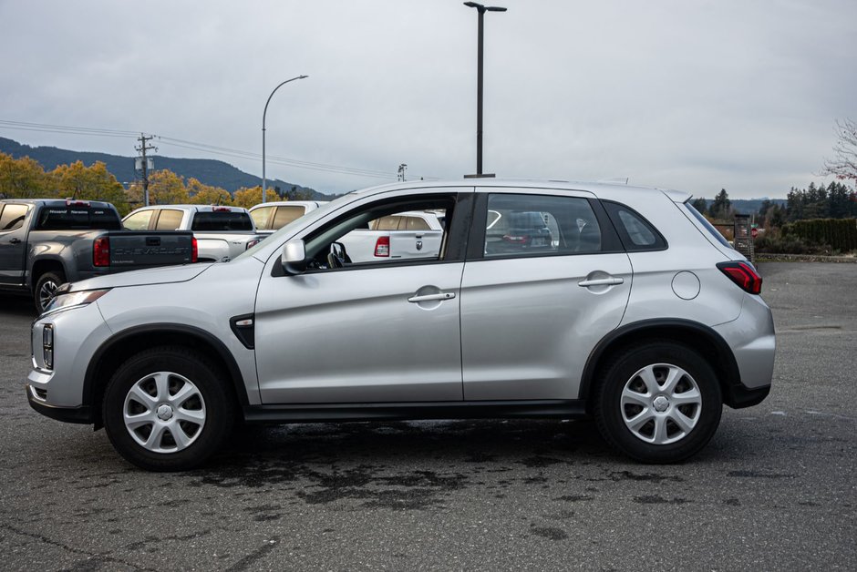 2020 Mitsubishi RVR ES-2