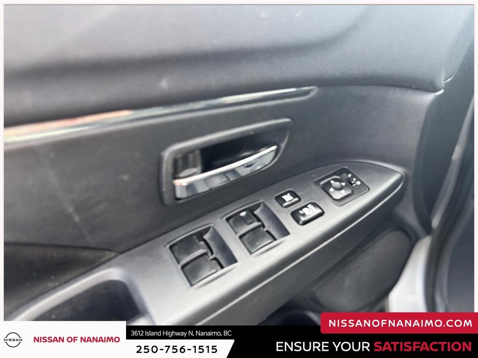 2021 Mitsubishi RVR SE-27