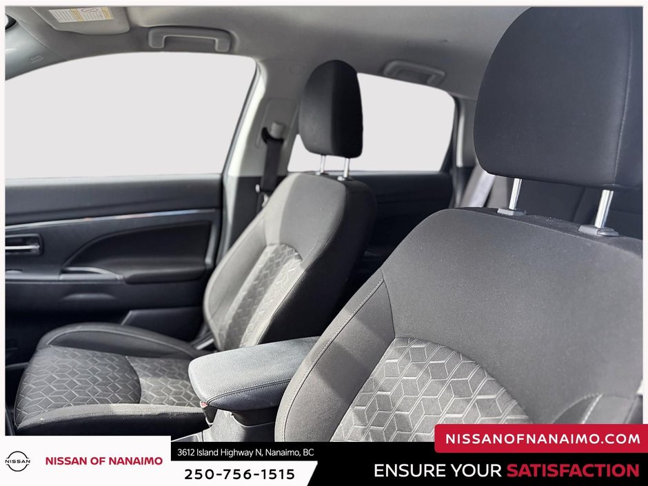 2021 Mitsubishi RVR SE-24