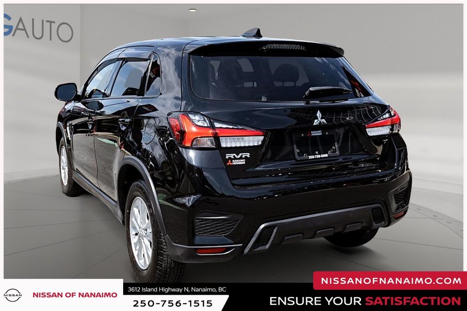 2023 Mitsubishi RVR SE-4