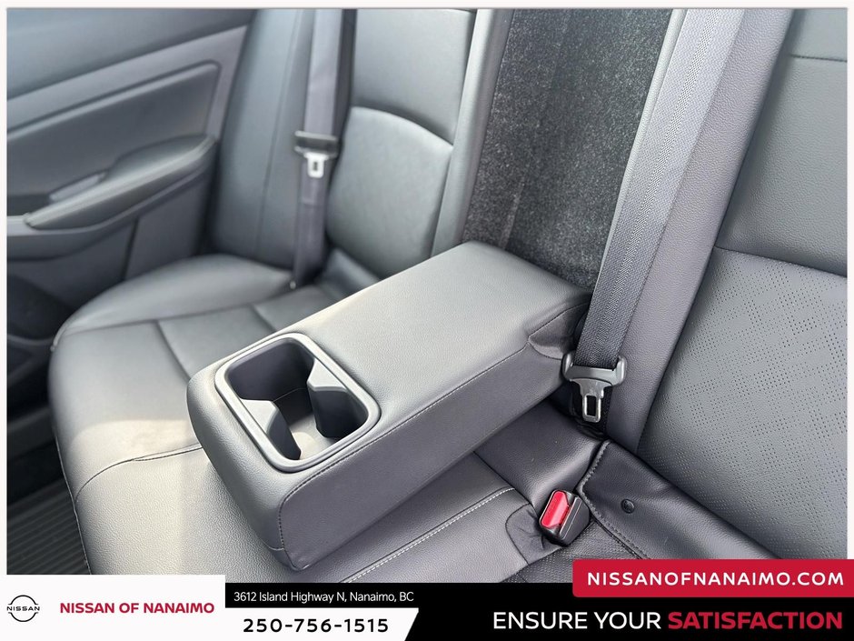 2023 Nissan Altima Platinum-32