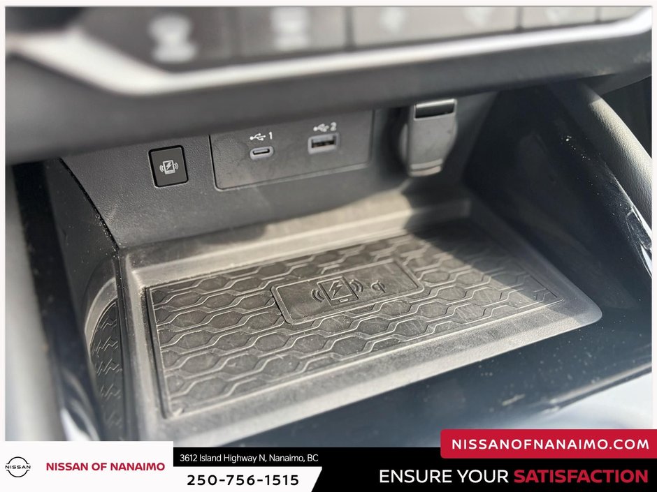 2023 Nissan Altima Platinum-30