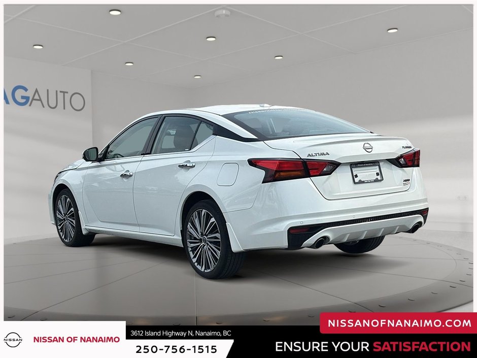2023 Nissan Altima Platinum-9