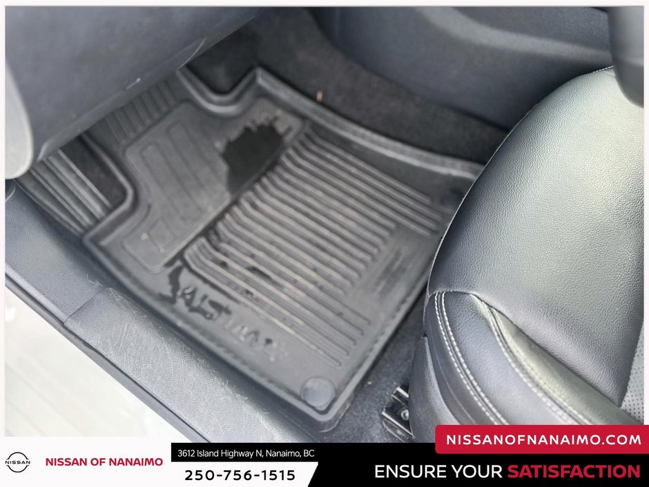 2023 Nissan Altima Platinum-26