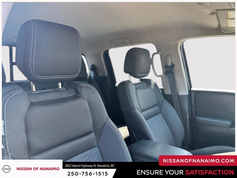 2022 Nissan Frontier SV-24
