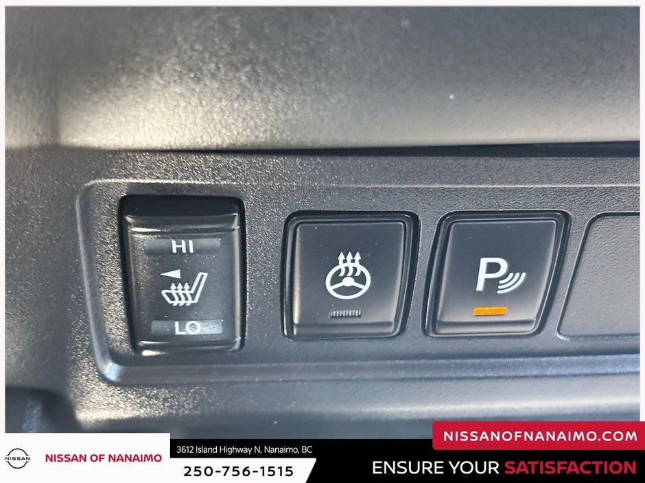 2022 Nissan Frontier SV-21