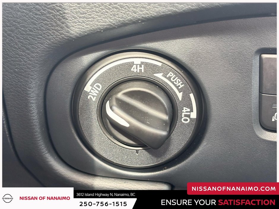 2022 Nissan Frontier PRO-4X-21