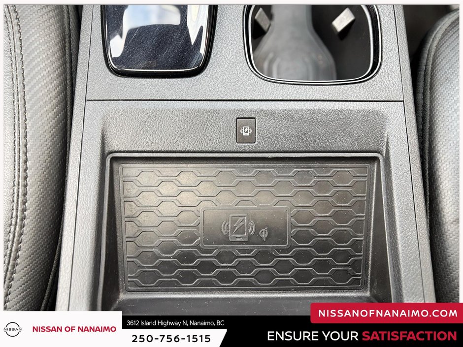 2022 Nissan Frontier PRO-4X-18